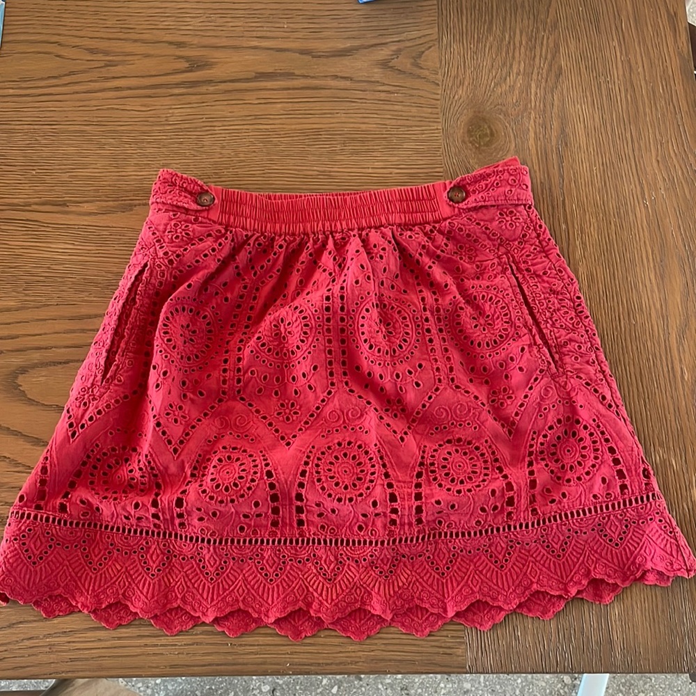 Sézane eyelet skirt, Size Small
